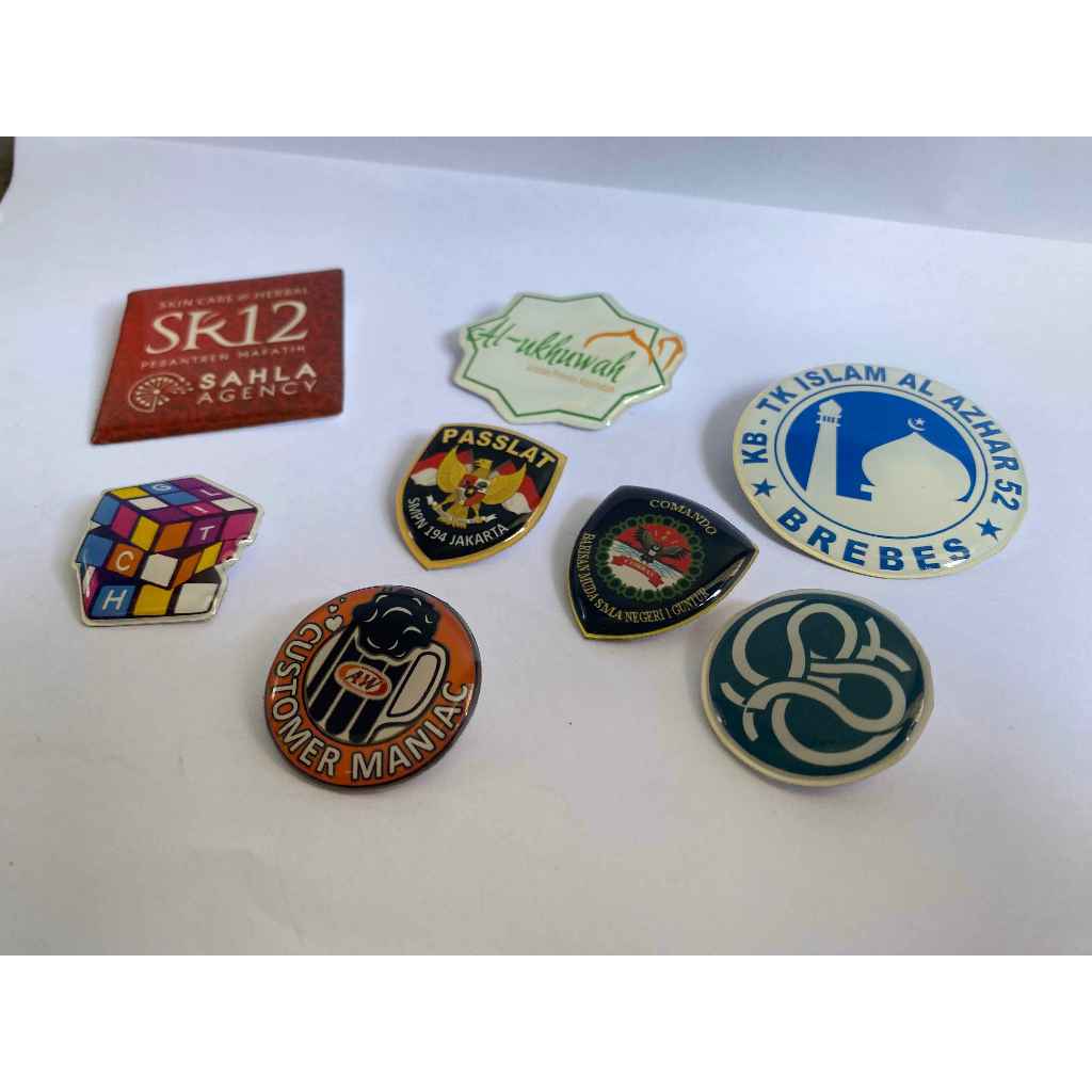 PIN KUNINGAN ALUMINIUM PENITI DESAIN BEBAS