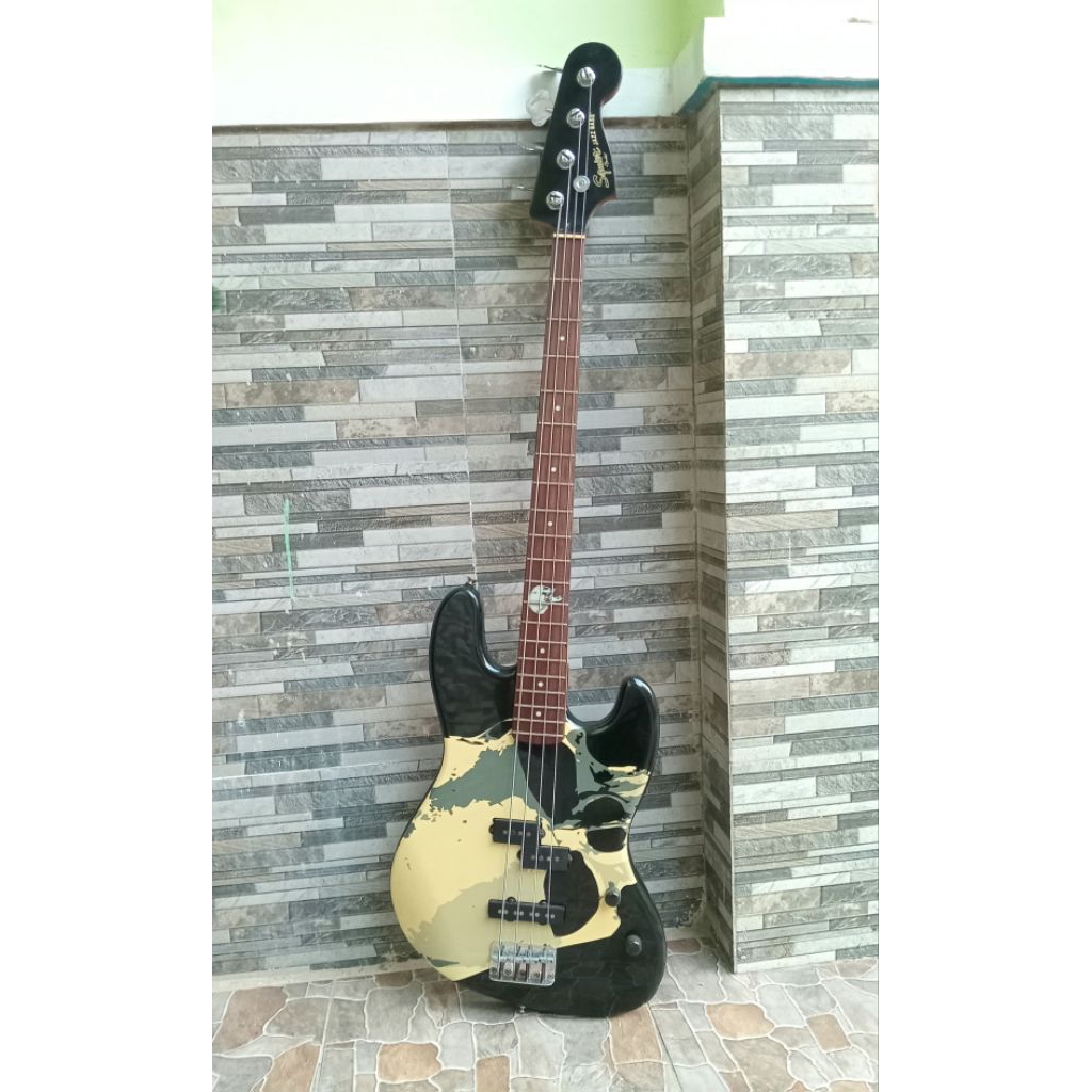 bass squier jb frank bello mii by fender