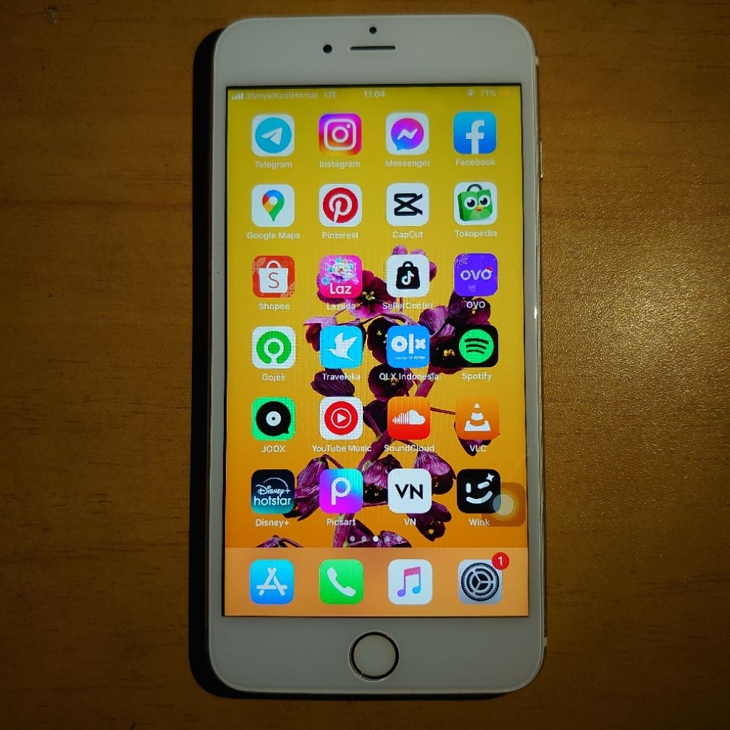 handphone iphone 6 plus 64gb gold byps cell 8g