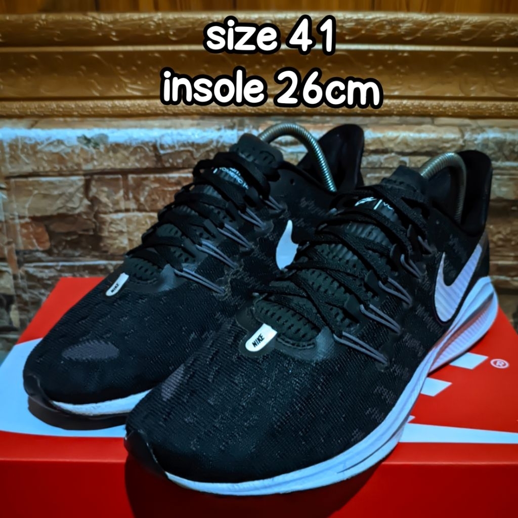 Sepatu Legit Nke Zoom Vomero 14 size 41