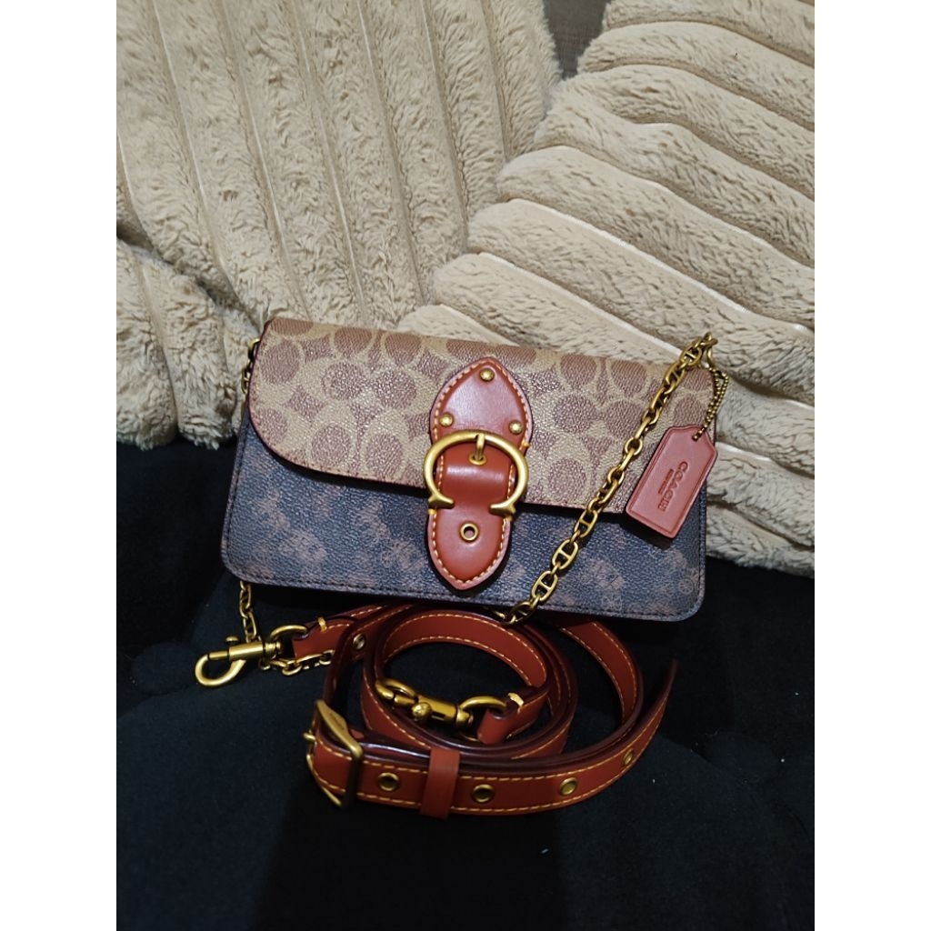 coach beat crossbody signature