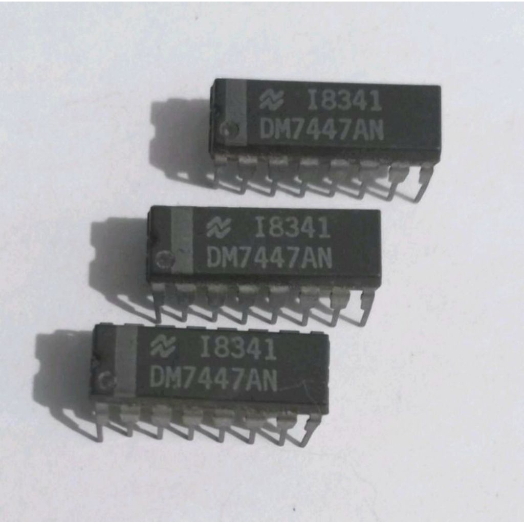 IC TTL DM7447AN 7447 SN7447 DM7447 DIP National Semiconductor NOS