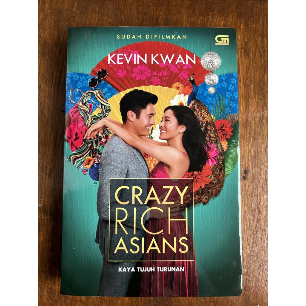 Buku Crazy Rich Asians