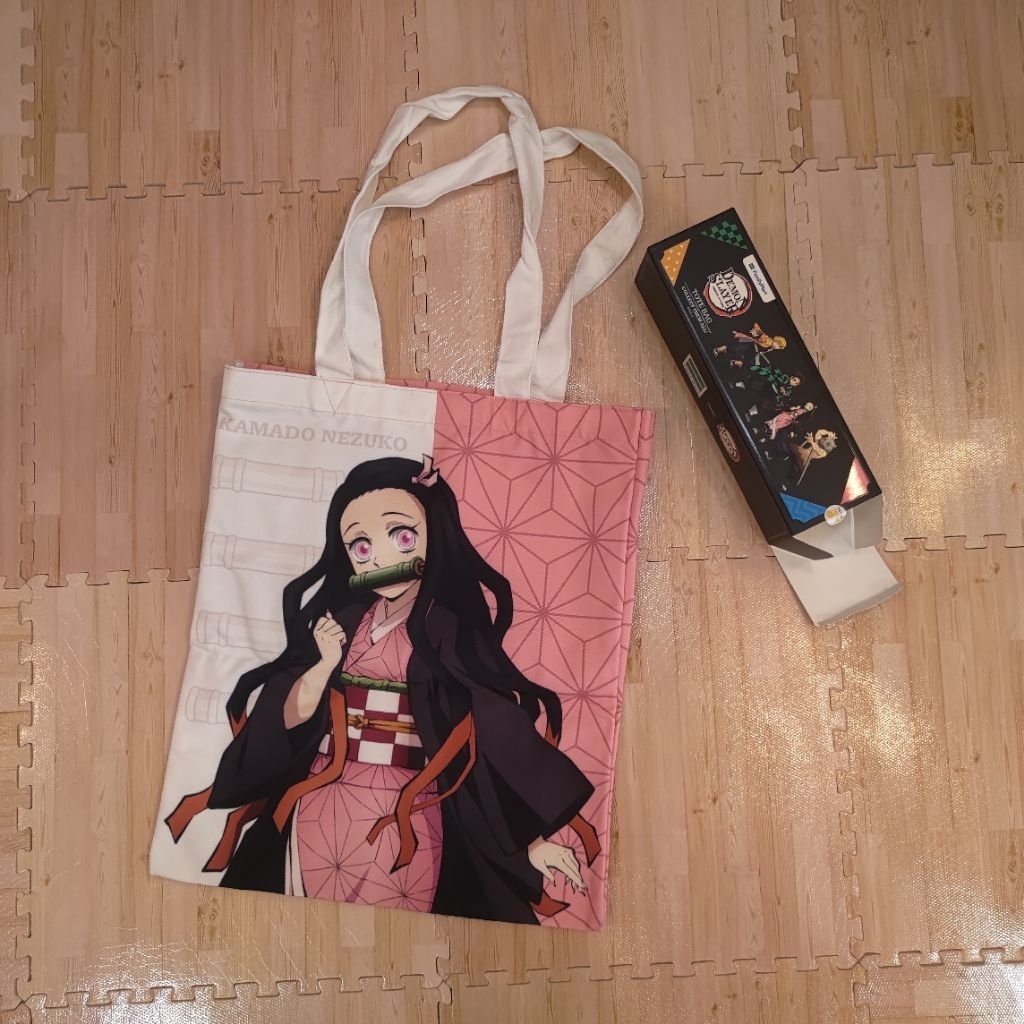 Tas Nezuko Kamado Totebag Demon Slayer Kimetsu No Yaiba X FamilyMart Indo