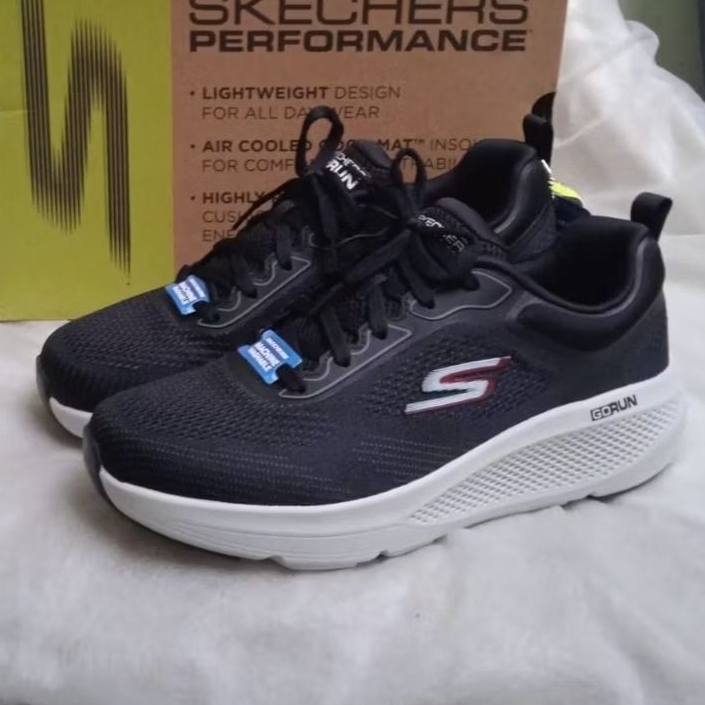 Sepatu Olahraga Lari Pria Skechers Performance Go Run Elevate Men’s Running Shoes
