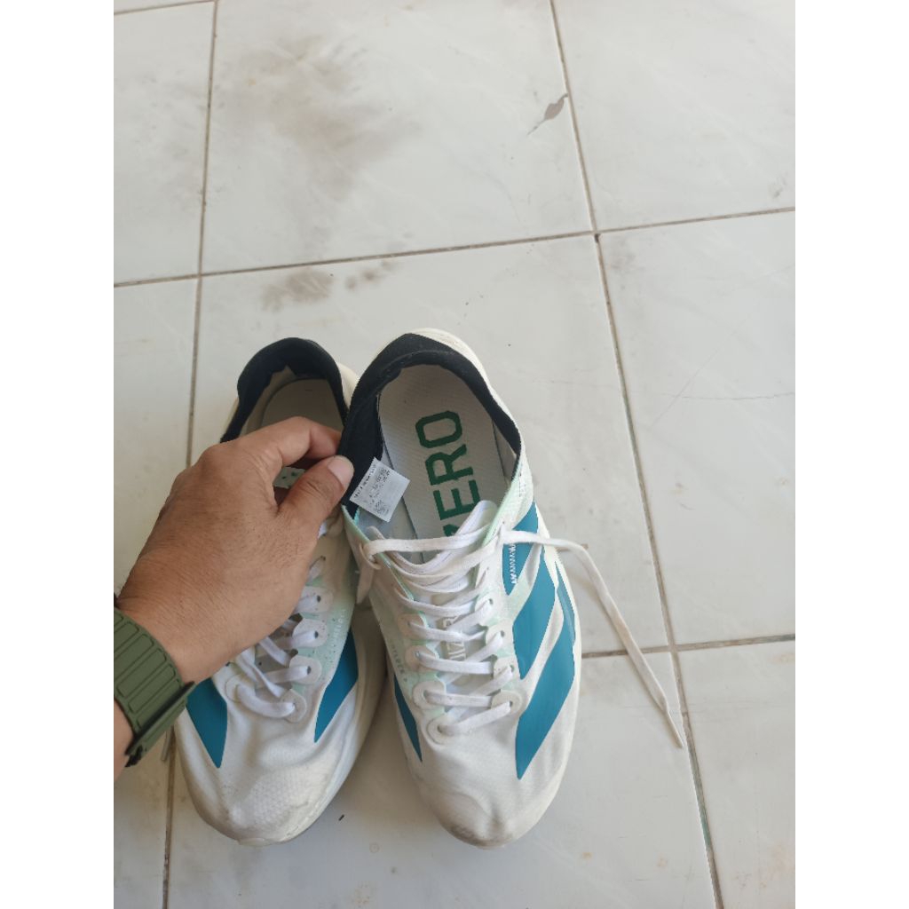 Adizero adios second size 40 produk sesuai di foto