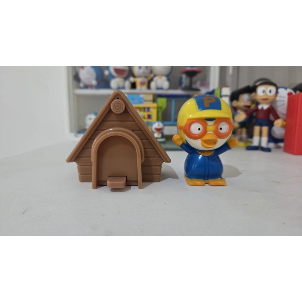 preloved set pajangan figure pororo dan rumah