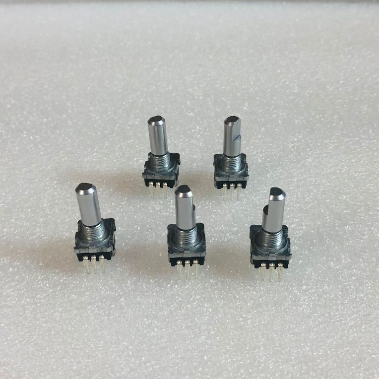 Denon DJ Prime Go Spareparts-Rotary Potentiometer for FX Select & FX Time SWDC11B2021434