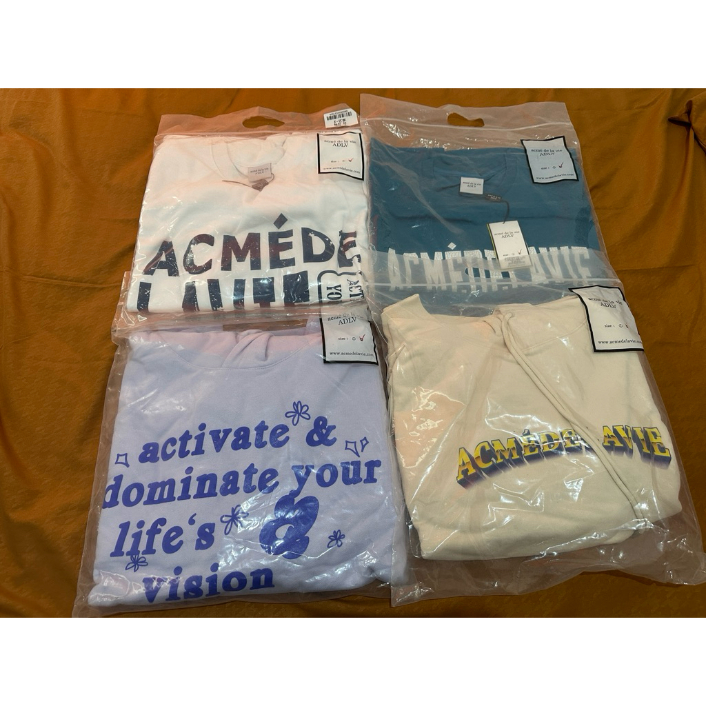 ADLV HOODIE, CREWNECK, SWEATSHIRT (SIZE 2)