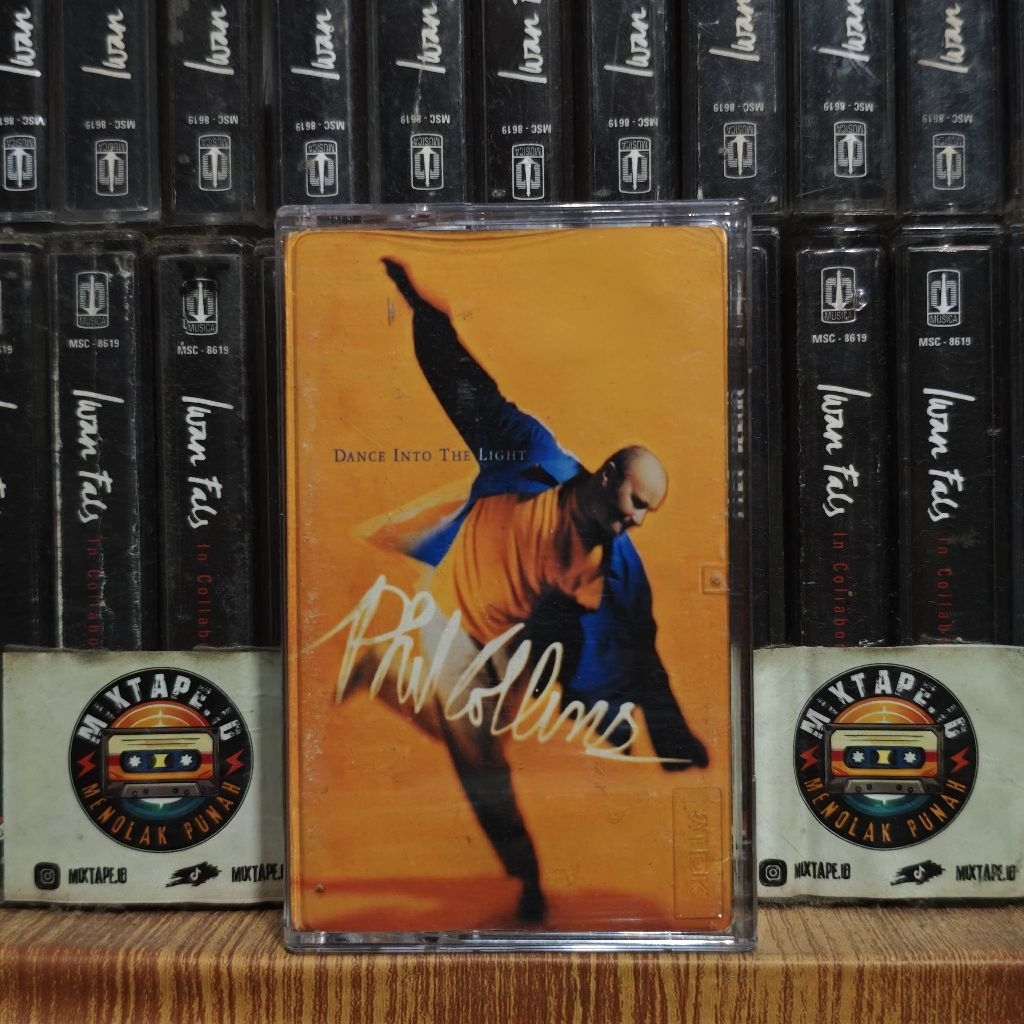 Kaset - Phil Collins - Dance Into The Light - Radio Tape - Kaset Pita - Radio - Pemutar Kaset - Retr