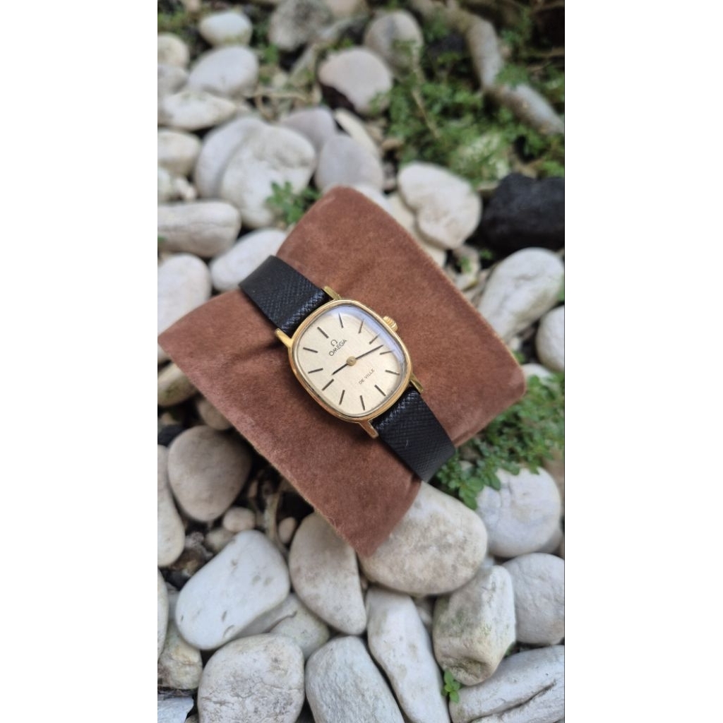 Omega De Ville oval shape Vintage Ladies Watch