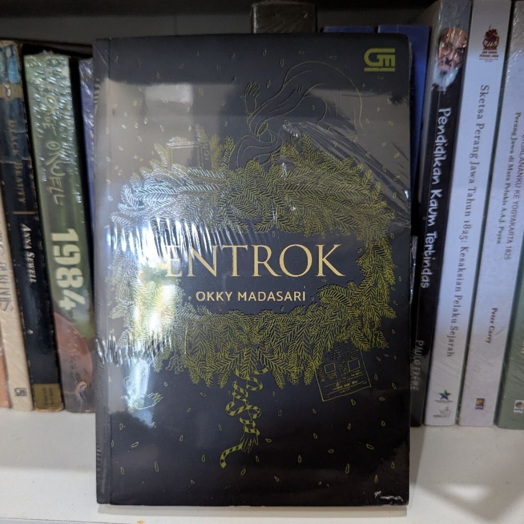 Entrok - Okky Madasari - Gramedia Buku Novel Original Baru Sealed