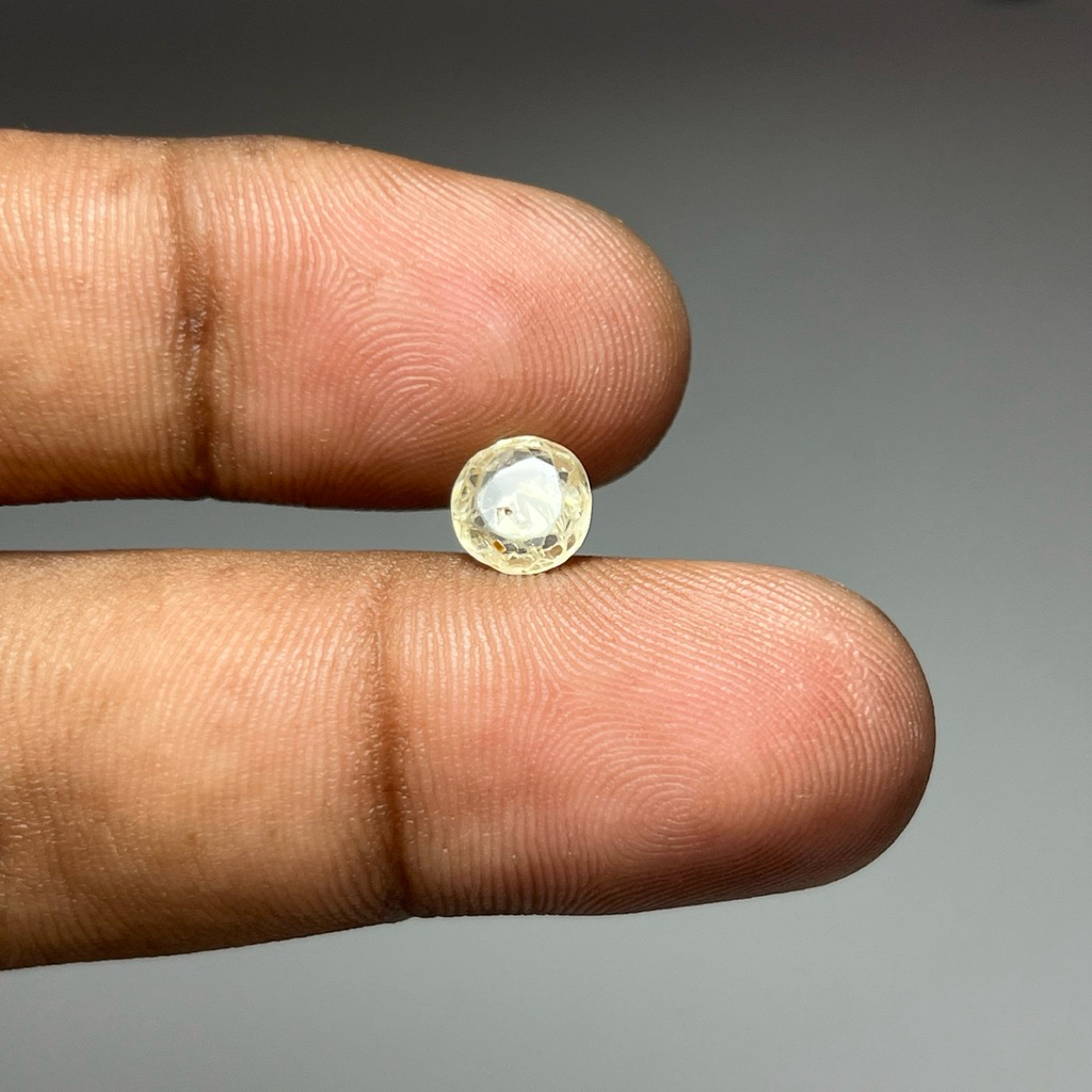 Natural Yellow Sapphire ceylon srilanka batu yellow safir selon srilangka ada minus Dim 7x7x3 CT 1.6
