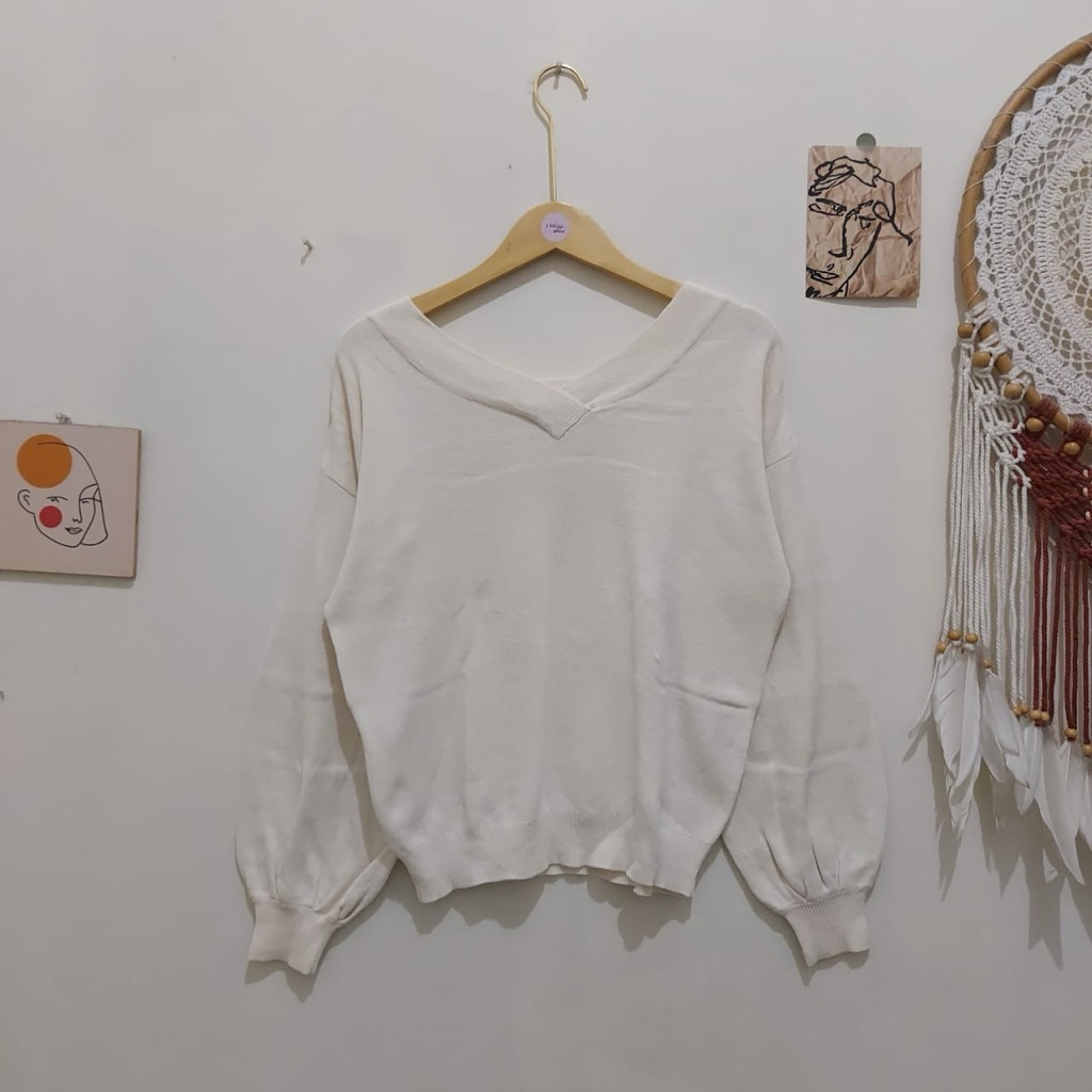 sweater spalding crewneck v neck rajut