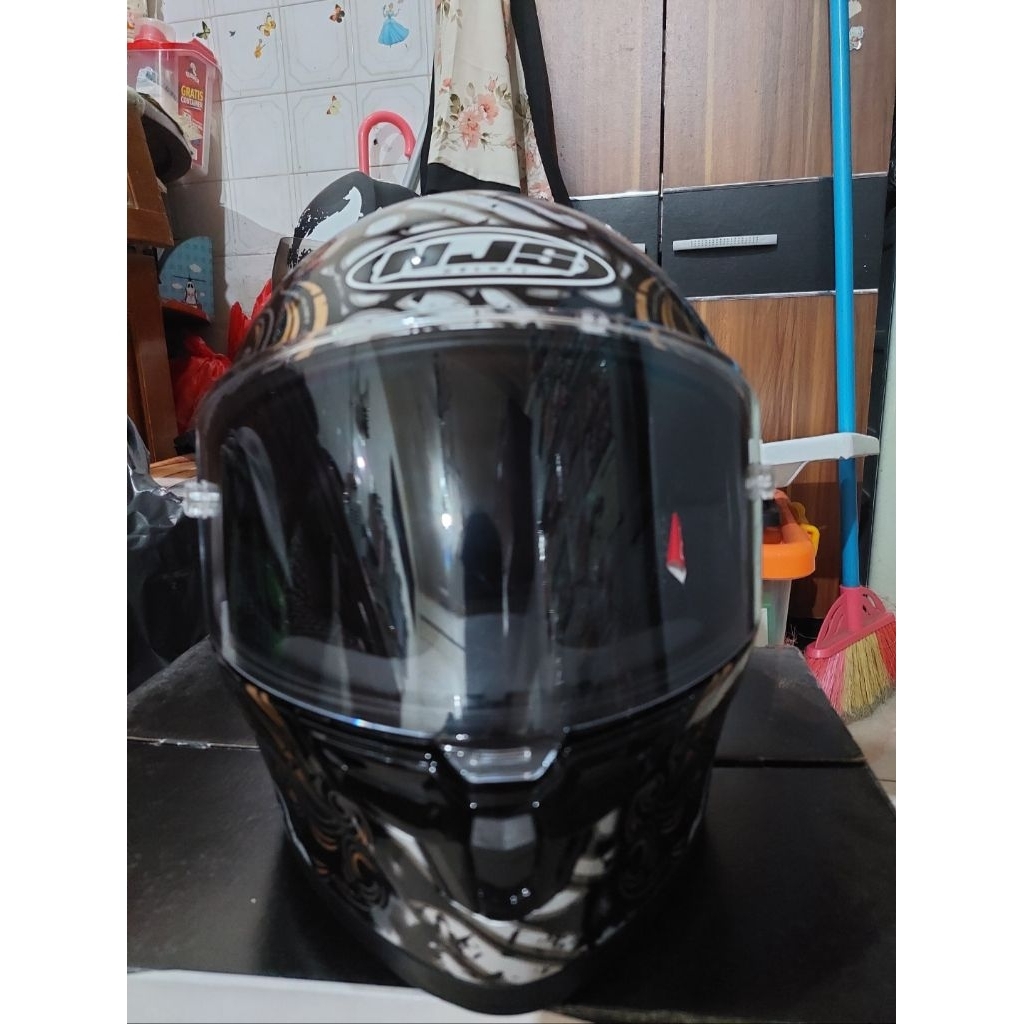 NJS ZX1R Arjuna