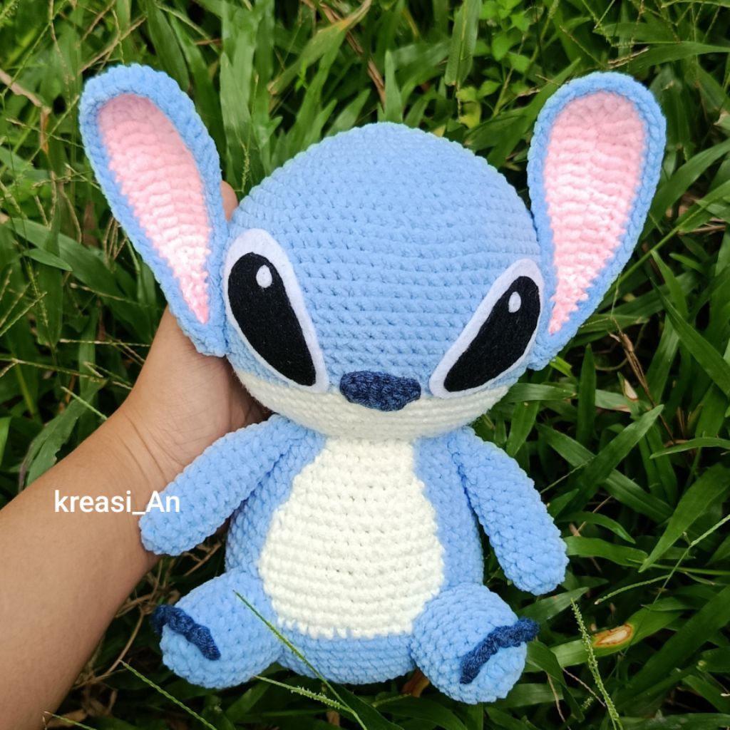 An crochet stitch doll | boneka stitch rajut | boneka kartun stitch