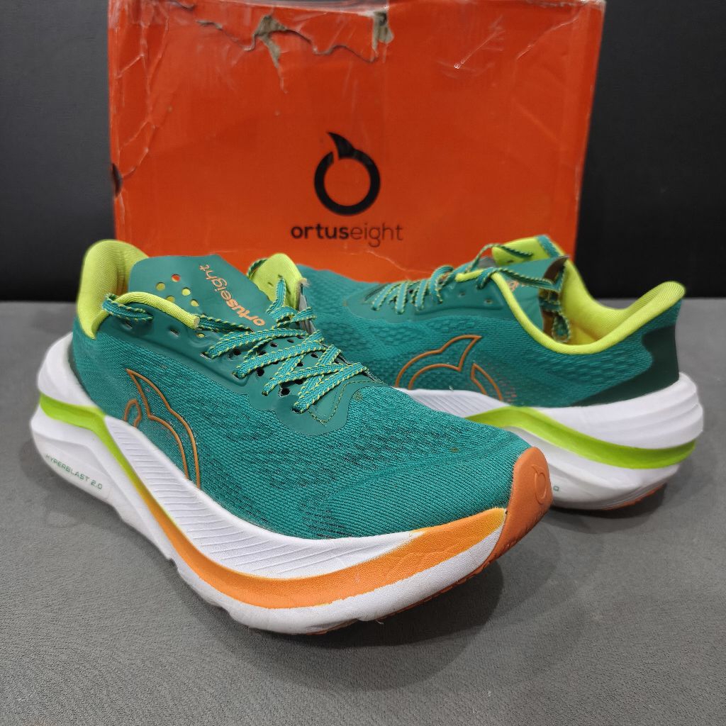 Ortuseight Hyperblast 2.0 sz 41 preloved Sepatu Lari Running Shoes