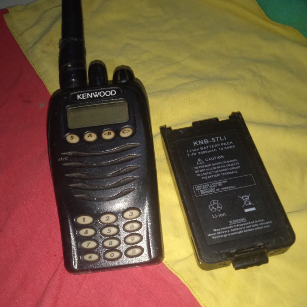 ht UHF Kenwood TK 378K