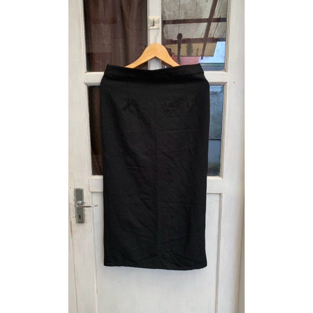 Preloved Rok Span Wanita | Rok Span Hitam | Rok Span Belah Belakang