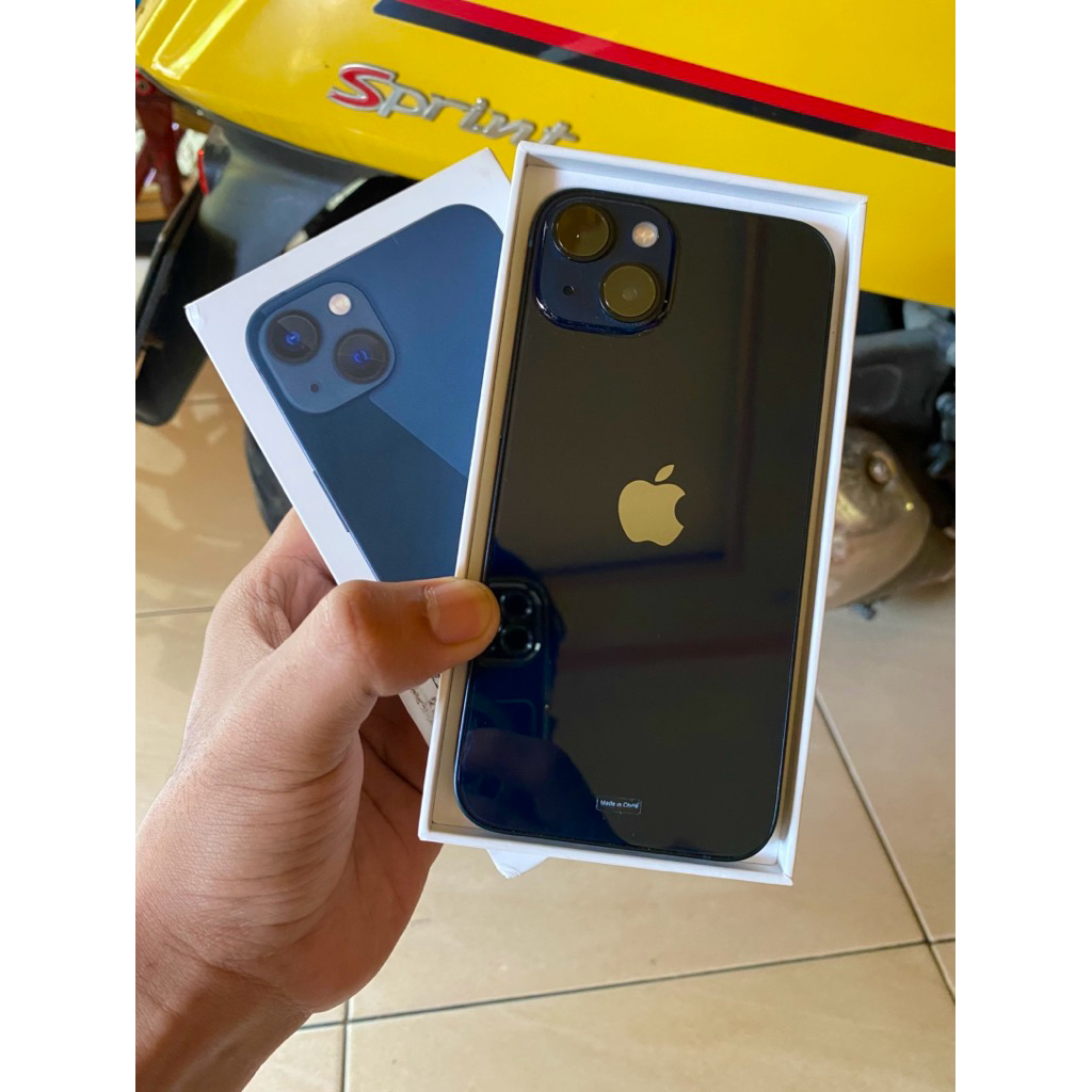 IPHONE 13 128GB RESMI IBOX MULUS SEPERTI BARU