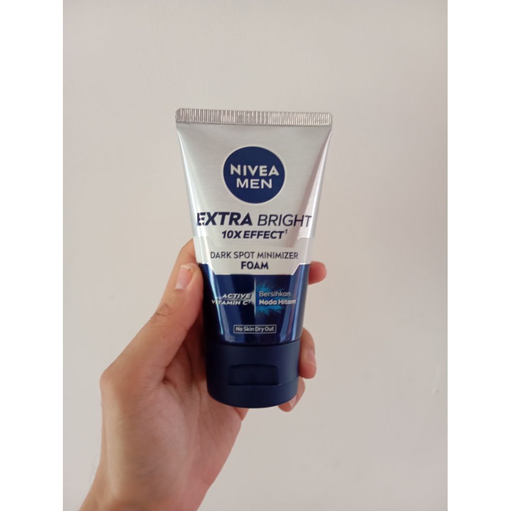 NIVEA MEN EXTRA BRIGHT FACIAL FOAM