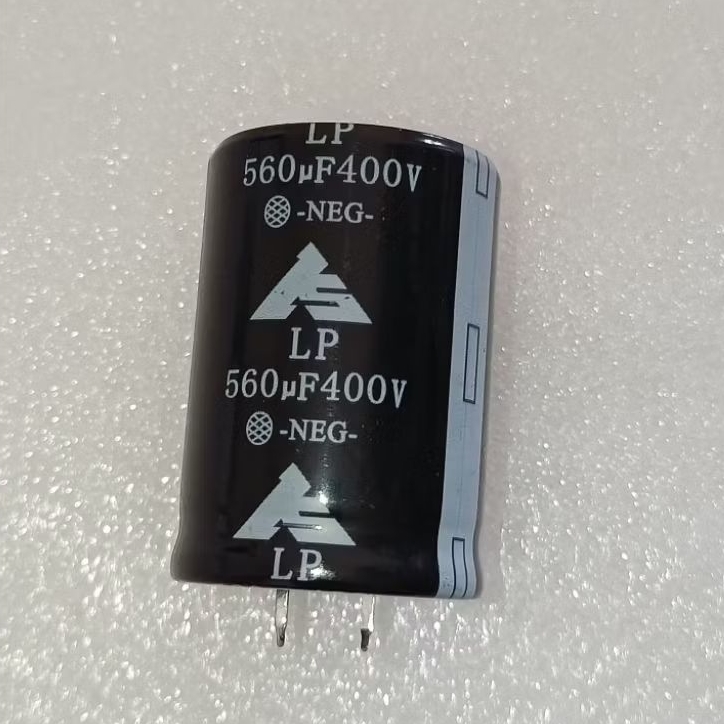 KAPASITOR 560UF 400V LP