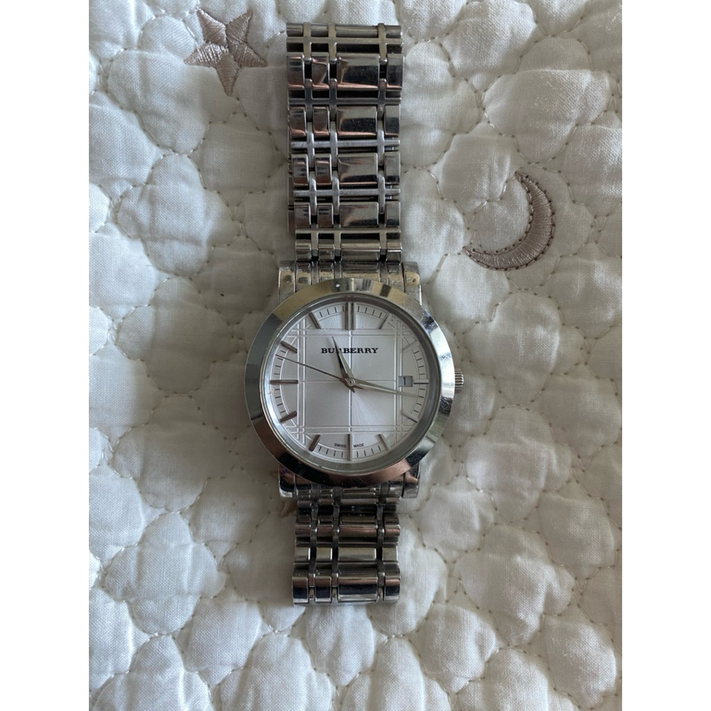 Preloved jam tangan burberry original