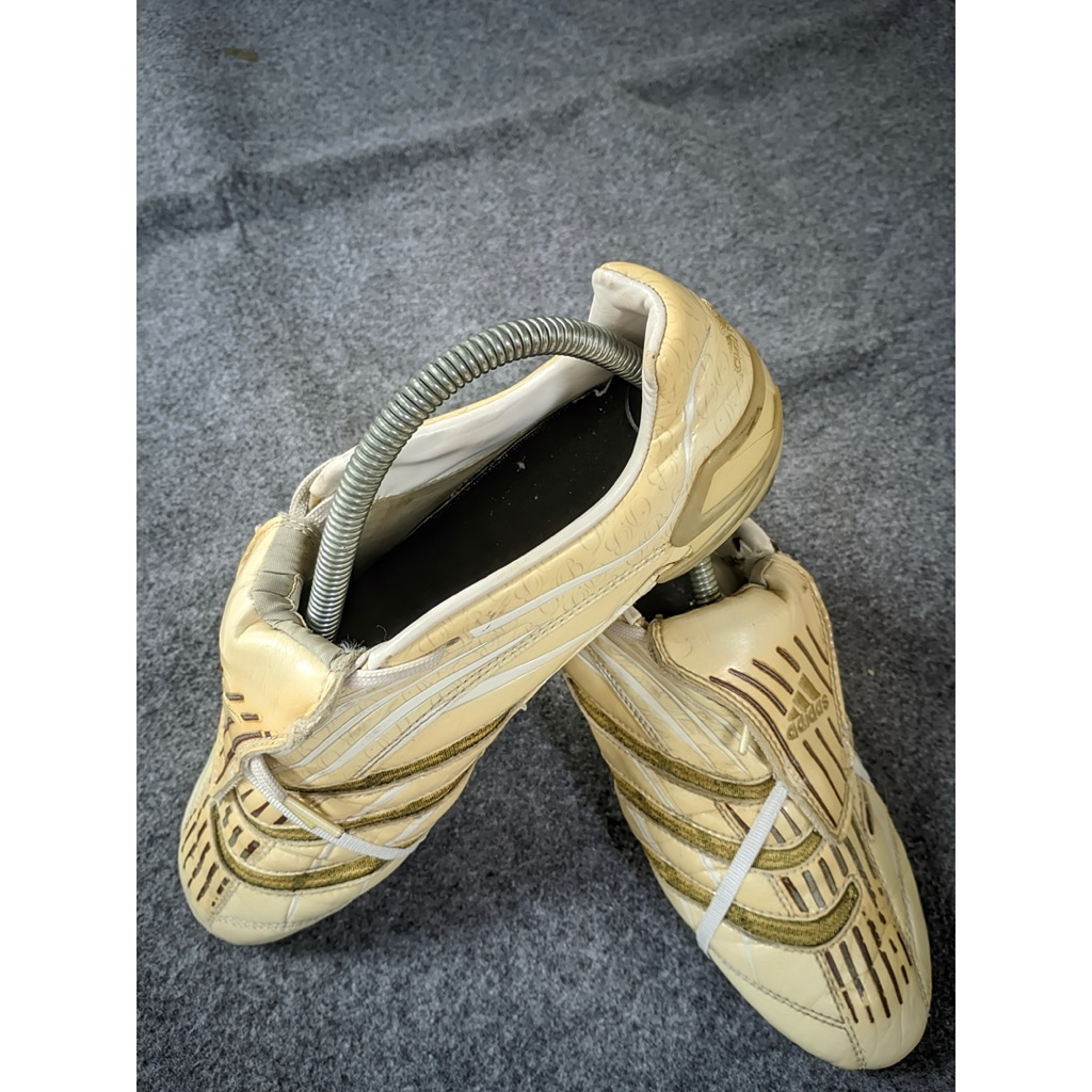 Sepatu Bola Adidas Predator Absolute 'David Beckham' FG