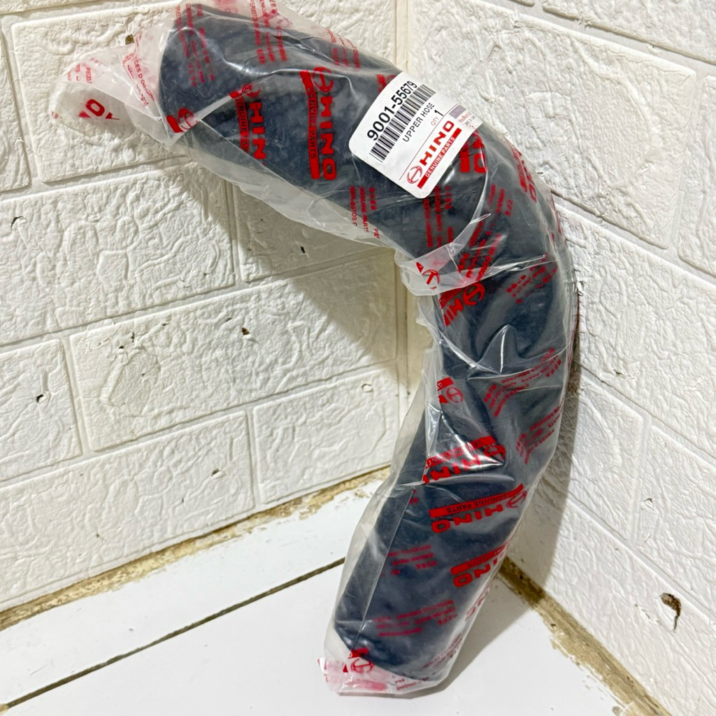 SELANG RADIATOR ATAS UPPER RADIATOR HOSE RADIATOR 9001-55679 HINO LOHAN FM260TI FG210 FG260 JO8C GEN