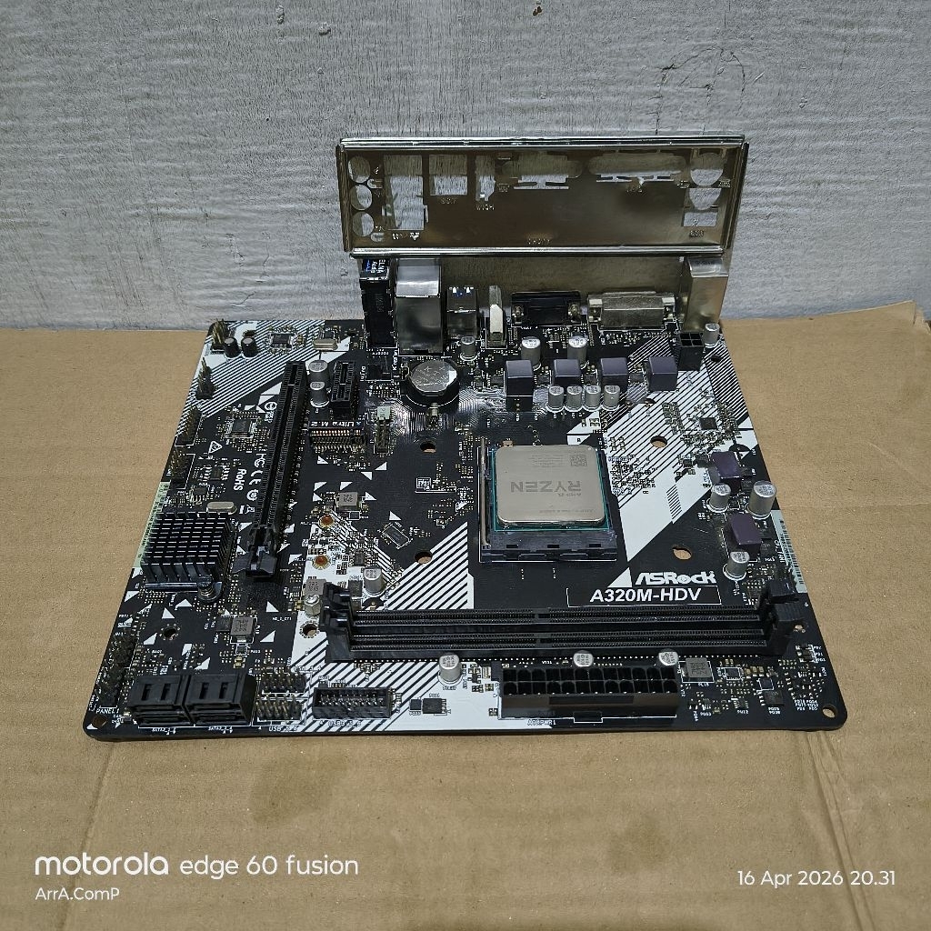 .:: PAKET AMD RYZEN 7 1700 + MOBO A320 MATX SOCKET AM4 ::.