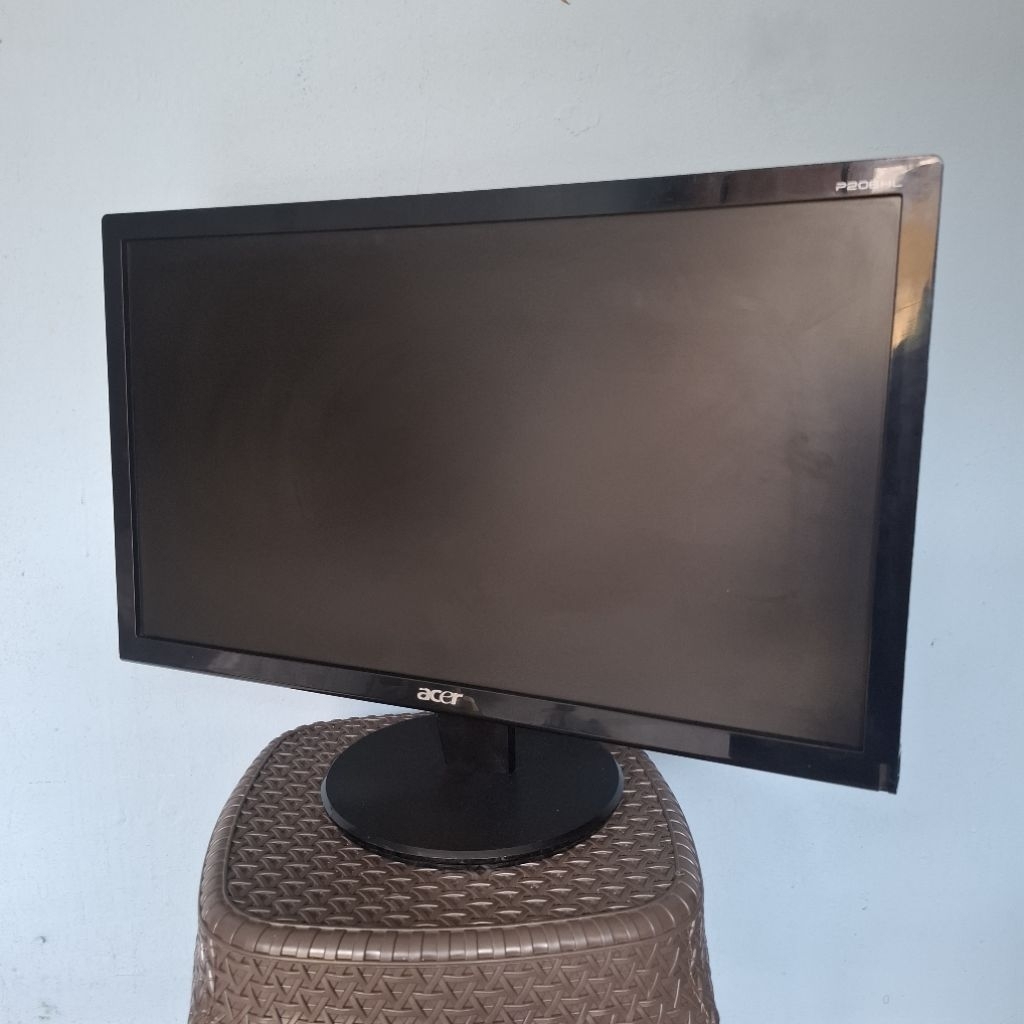 MONITOR 20 INCH NORMAL MULUS MURAH MERIAH