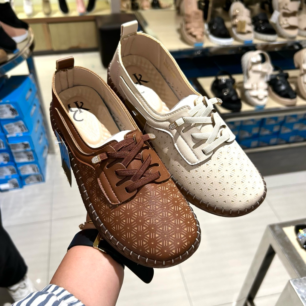 sepatu wanita flat moccasin/loafer YONGKI KOMALADI original