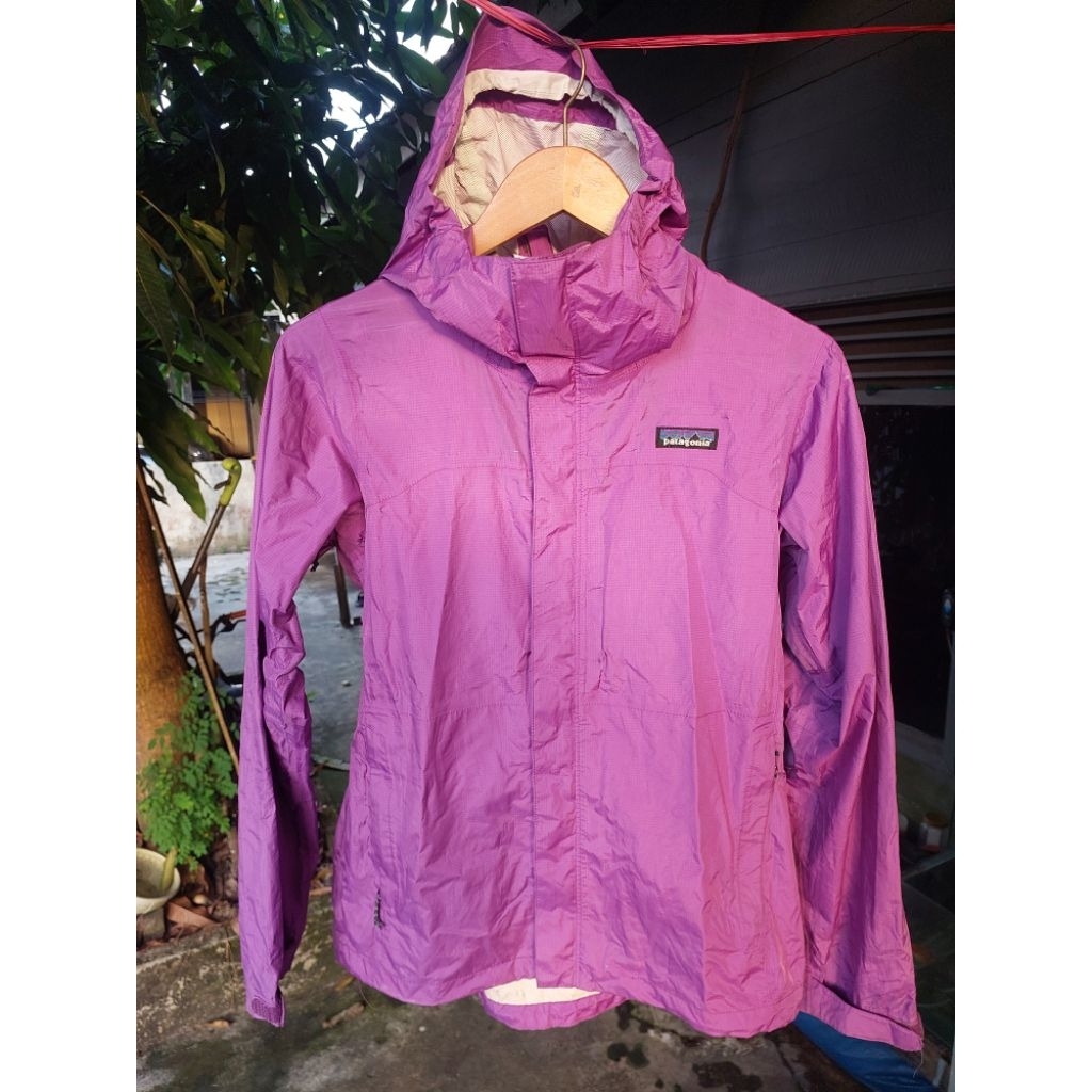 Jaket outdoor patagonia