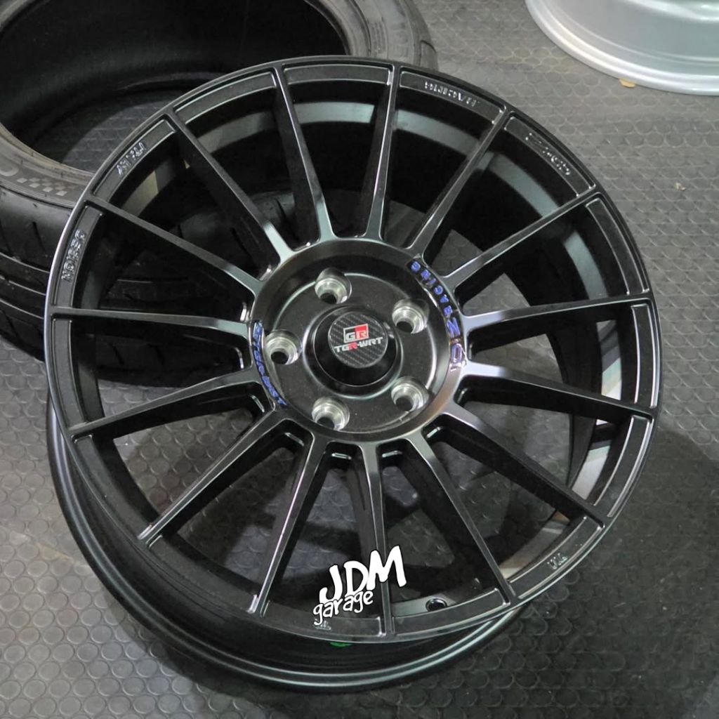 velg OZ SUPERTURISMO r18 lebar 8 pcd 5X114,3 et 38 mobil ring 18 pnp mobil r18 reborn venturer zenix
