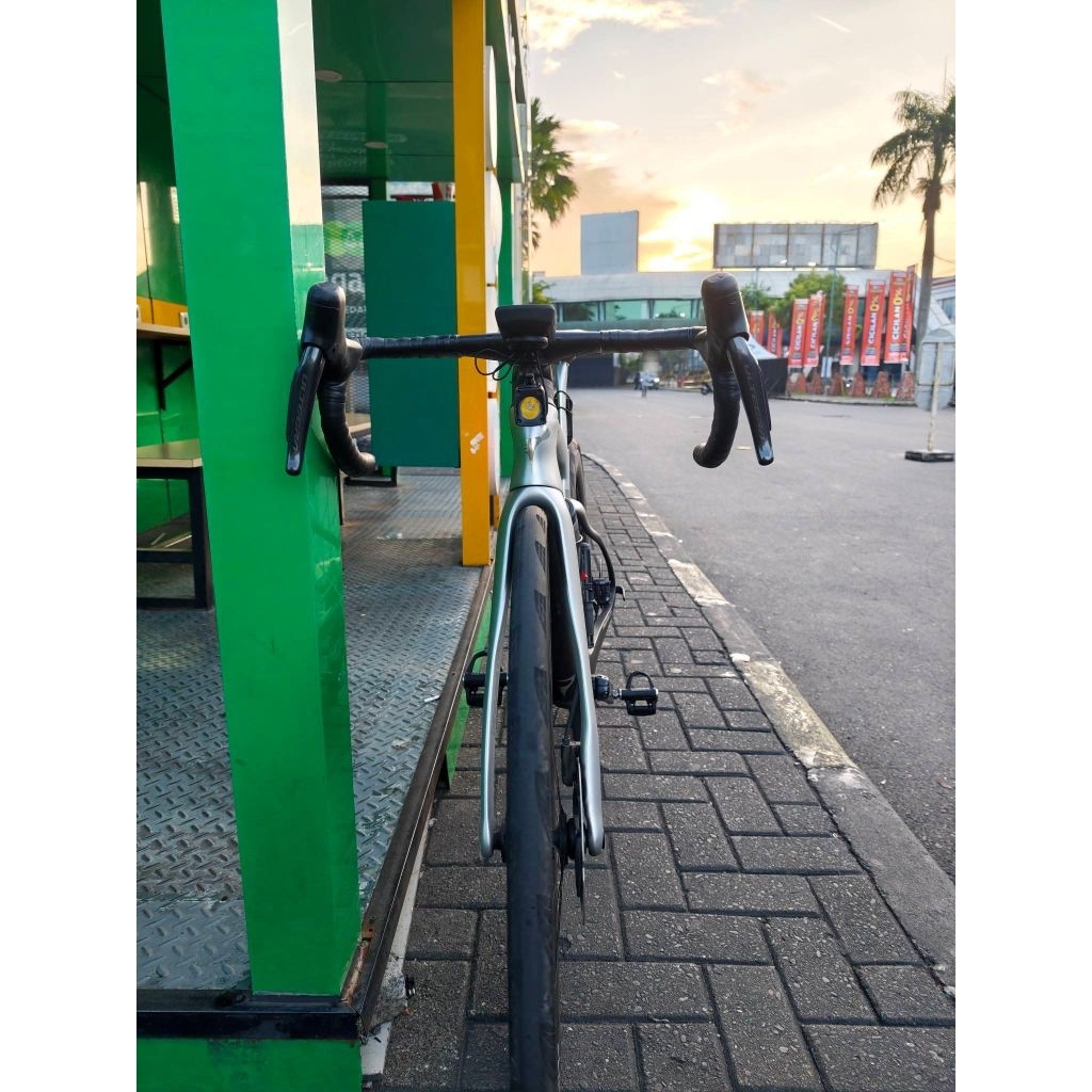 Roadbike Pinarello Dogma F