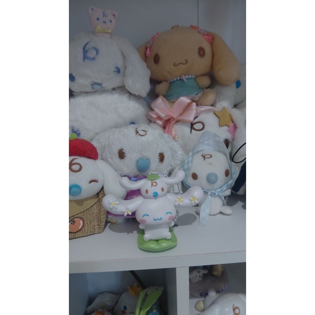 Cinnamoroll Milk Figure Keychain
