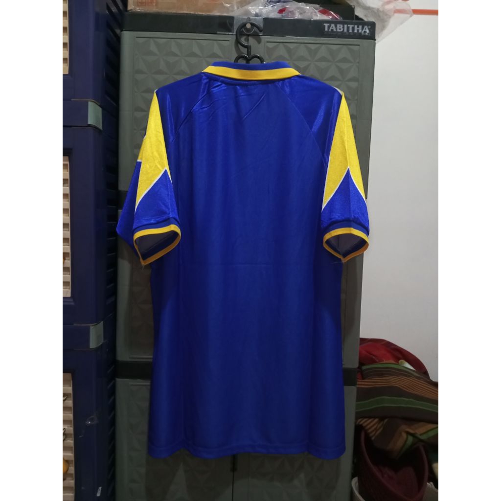 ( BNWT ) JERSEY RETRO YUPENTUS 1996