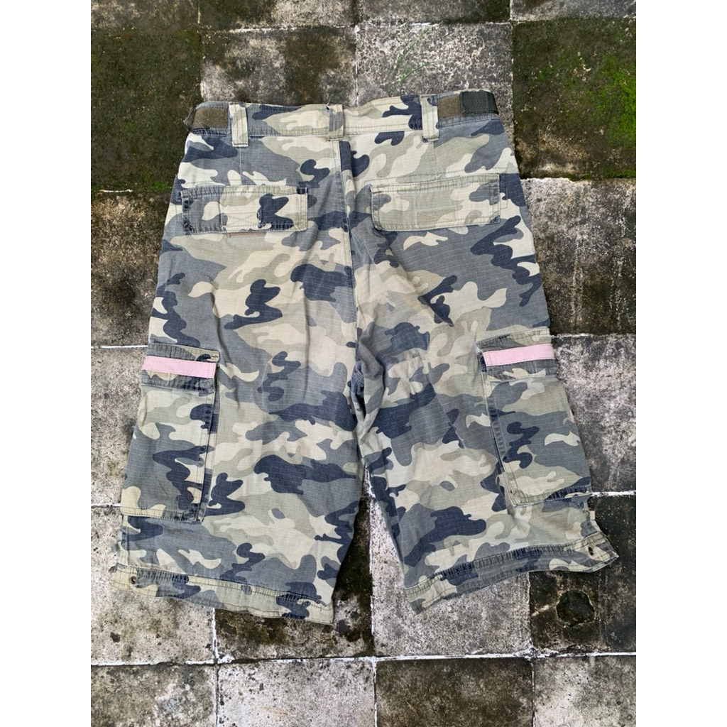 cargo camo short second vintage