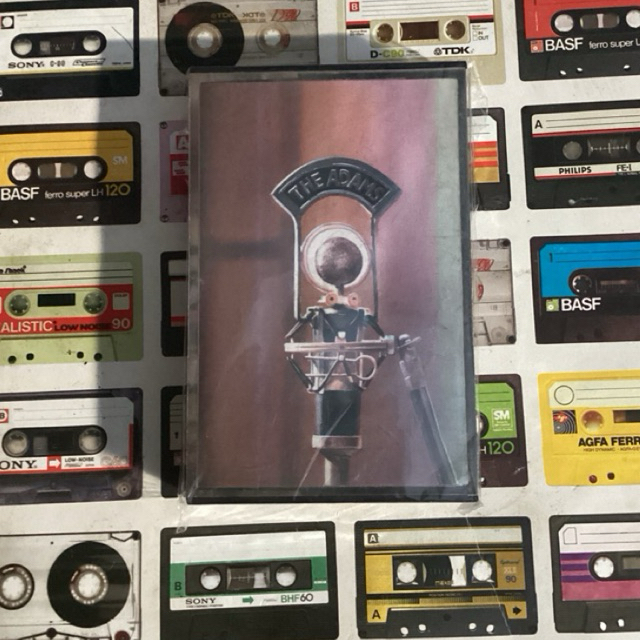 kaset pita the adams album v.205