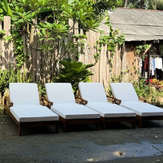 kursi santai - kursi pantai kayu jati - lounger pantai