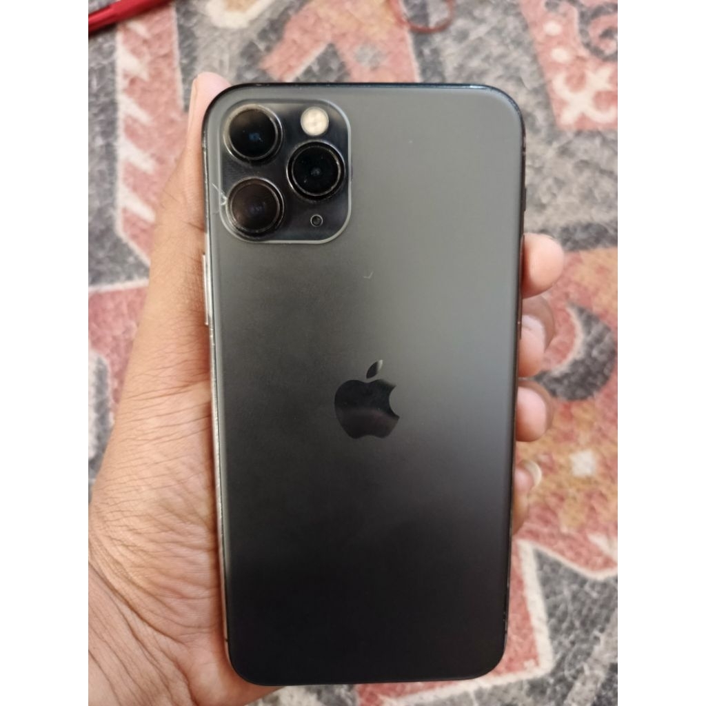 iPhone 11 pro 256