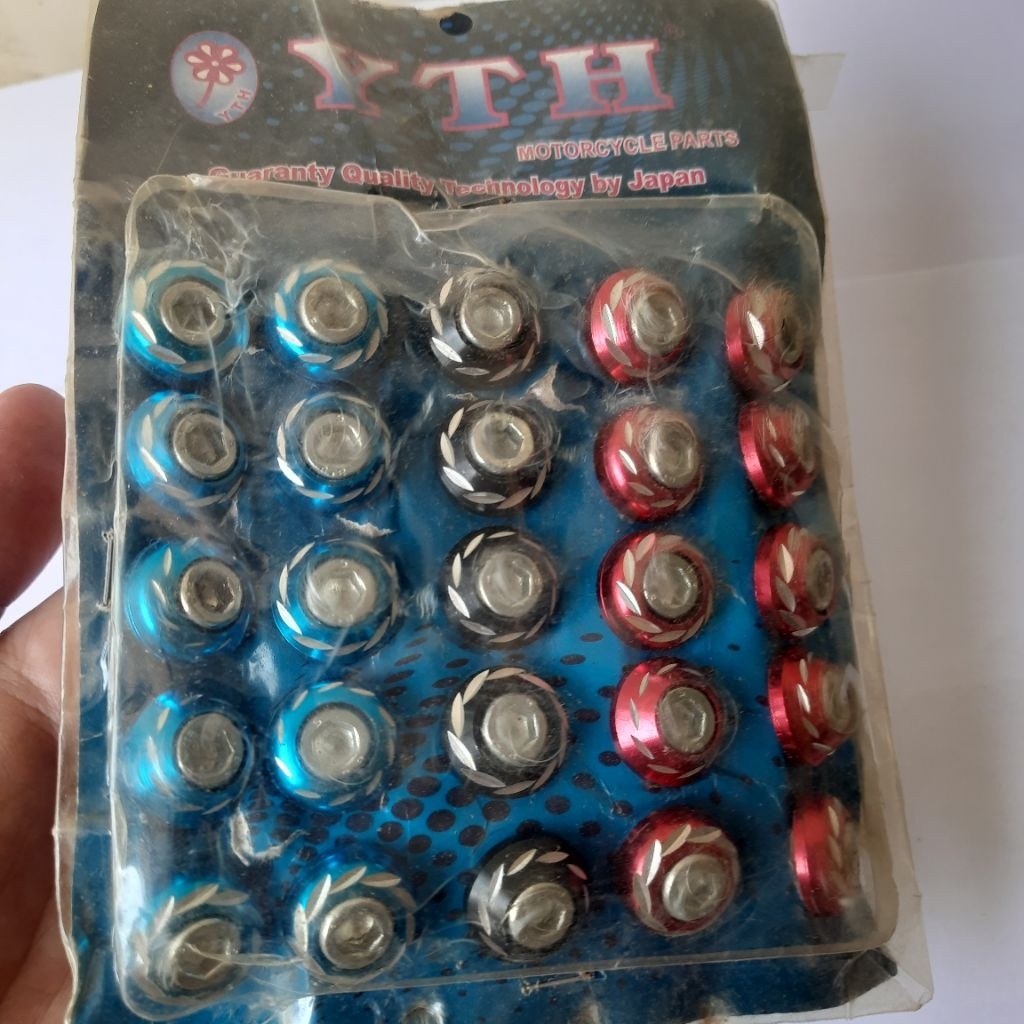 BAUT PLAT NOMOR VARIASI / BAUT DUDUKAN PLAT NOMOR MOTOR PCS