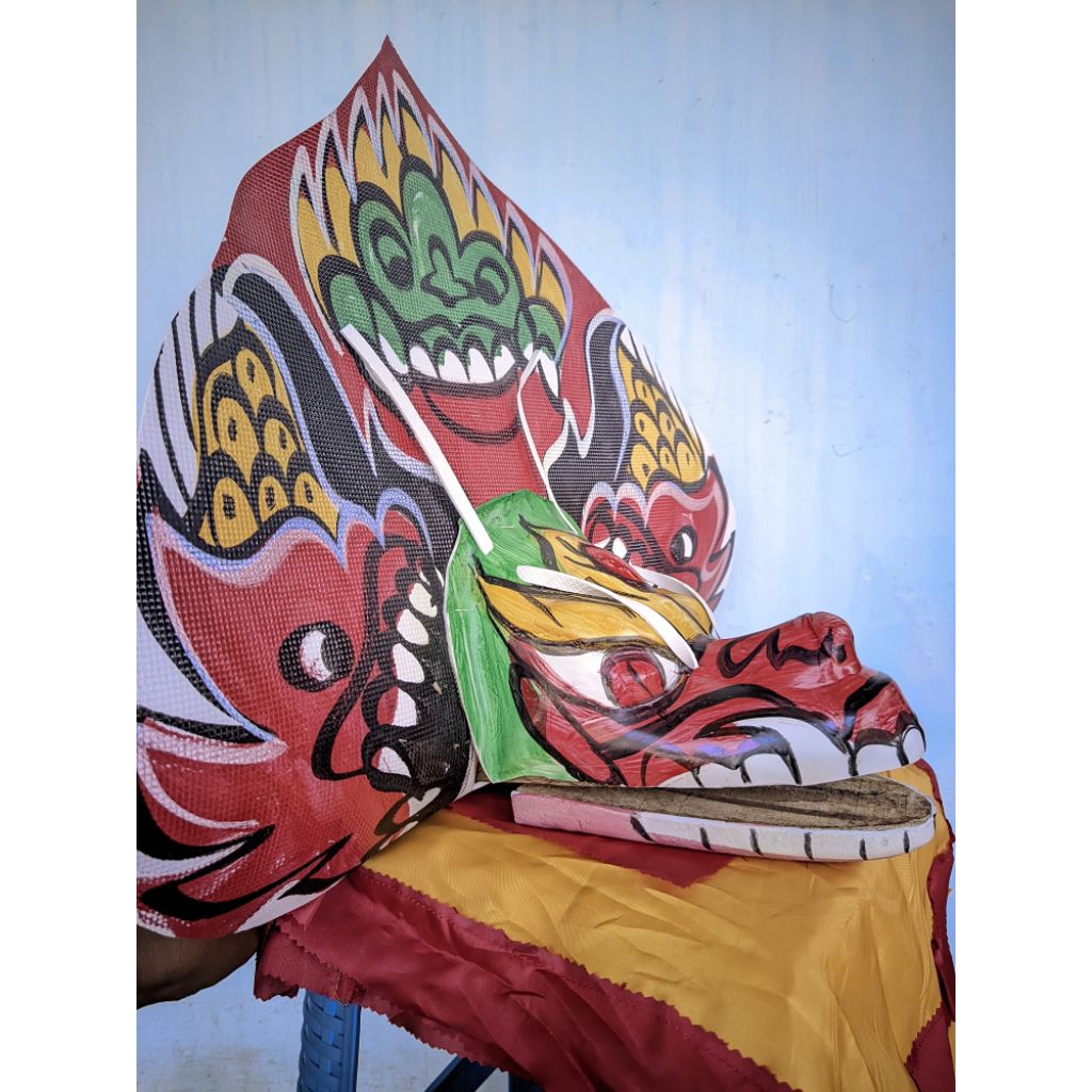 Barongan rampak caplokan mainan anak bahan spons ukuran Besar + kain panjang motif devil