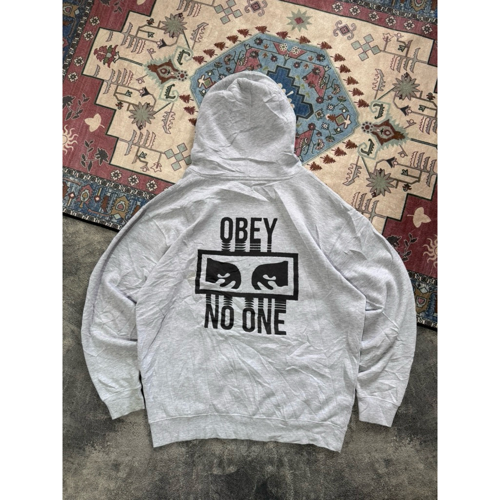 OBEY HOODIE