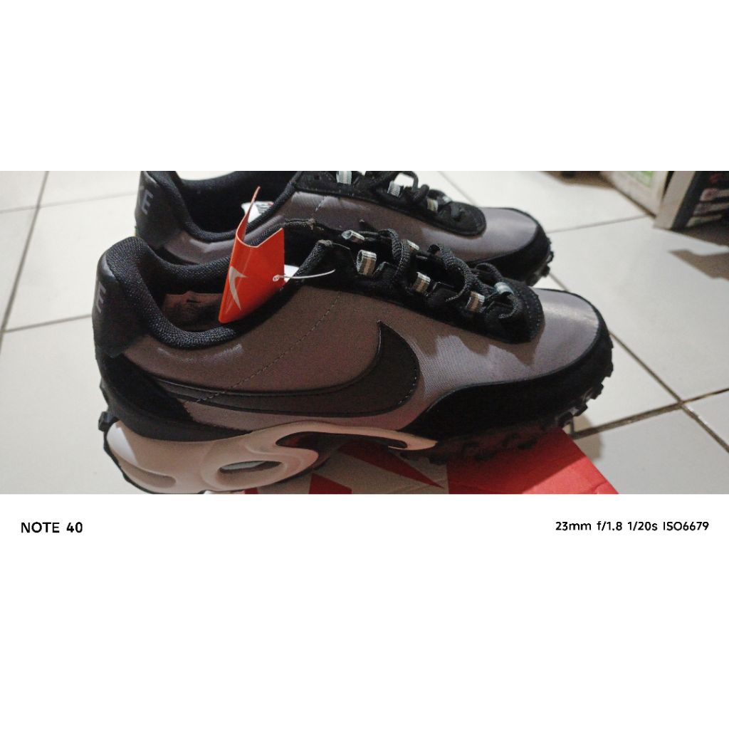 sepatu nike TN
