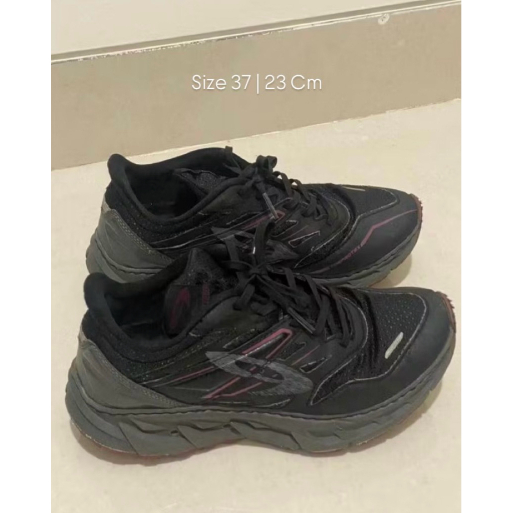 Sepatu Trail Running 910 Nineten Yuza Evo - Second