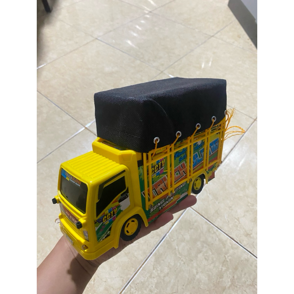 Preloved Truk oleng remote