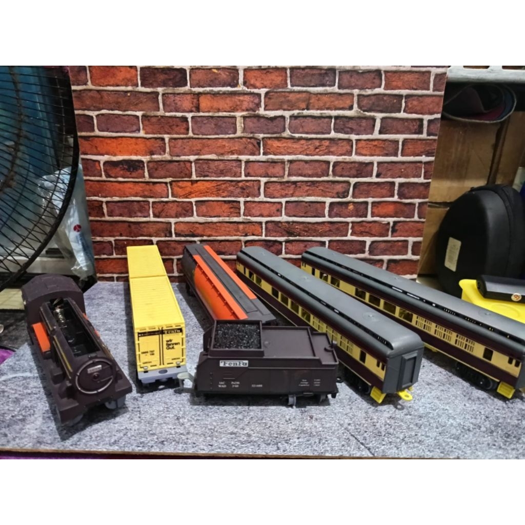 Mainan Spare Part Kereta Api Fenfa Rel Kereta Gerbong -  Star+ Gerbong Kereta Api HO 1:87 1/87 Maket