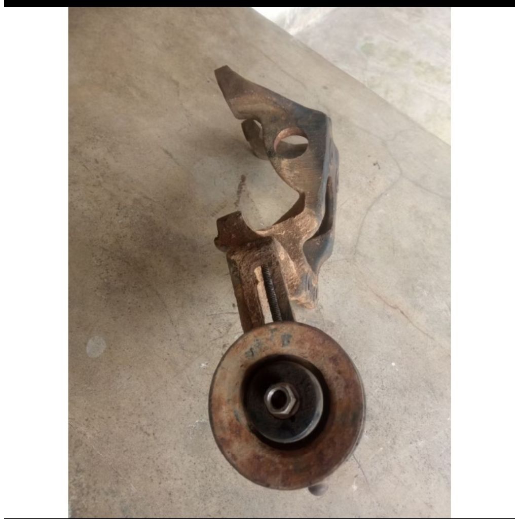 Breaket Bracket AC Toyota Kijang Kapsul Kijang Gren Super Extra Asli #COPOTAN