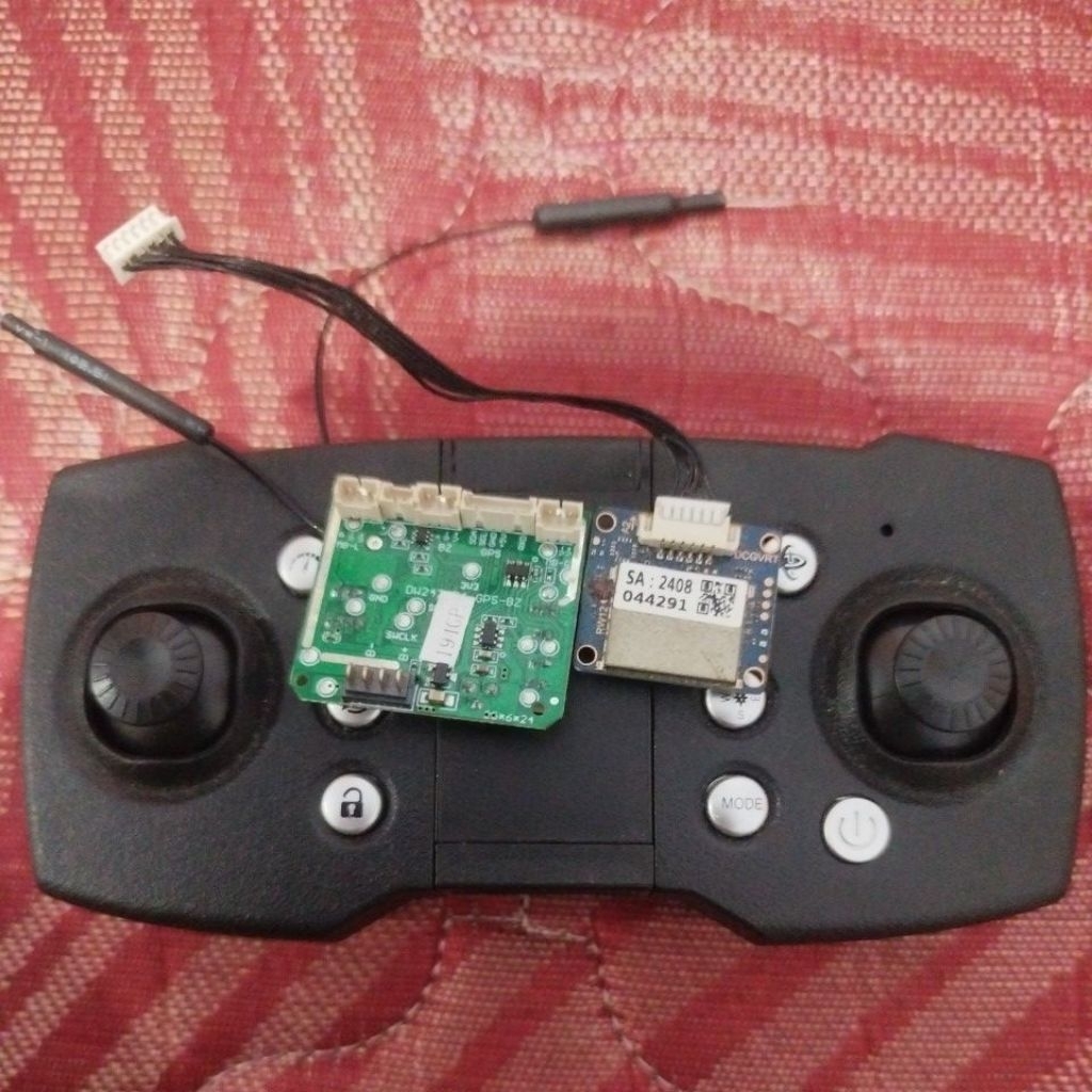 FC + REMOT + GPS DRONE AE10